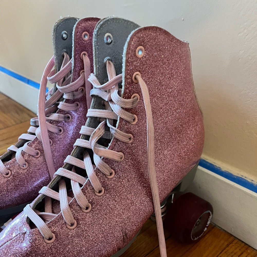 Sparkly pink roller skates - Sure Grip Stardust